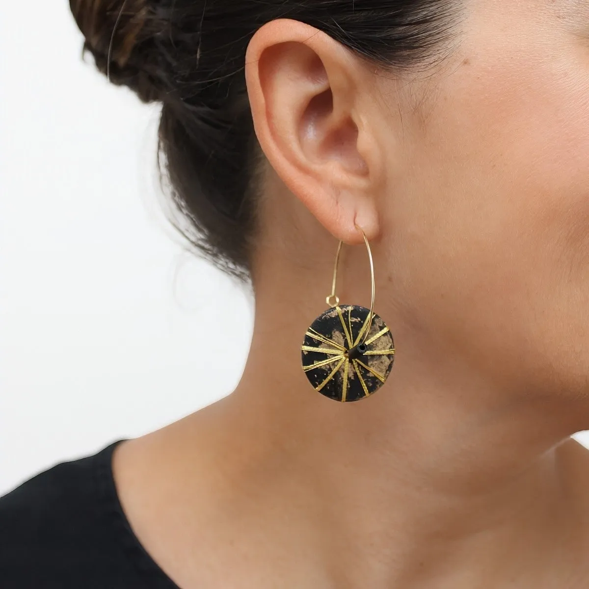 Black and Gold Threaded Earring