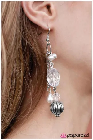 Paparazzi Earring ~ Suddenly Splendid - White