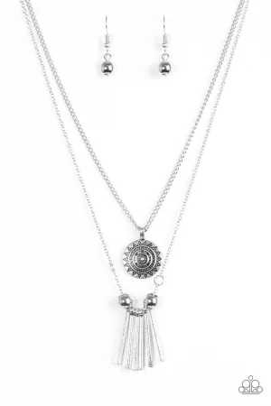 Paparazzi Necklace ~ SOL Quest - Silver