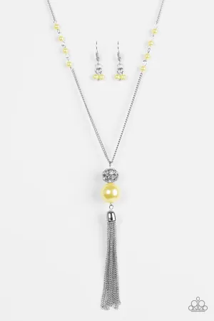 Paparazzi Necklace ~ The Only Show In Town - Yellow