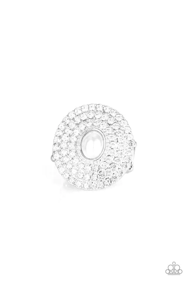 Paparazzi Ring ~ Royal Ranking - White