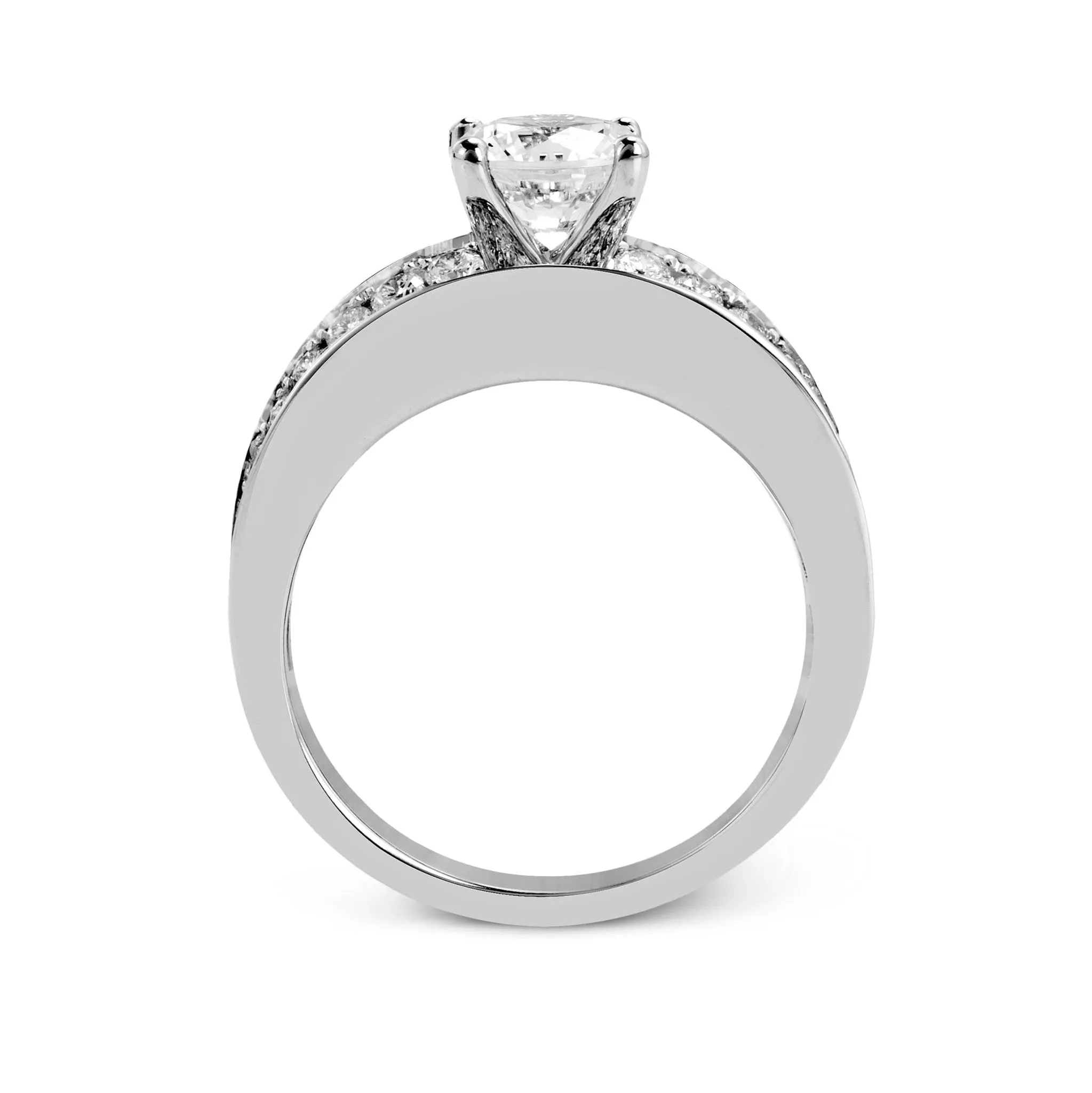 Round-Cut Simon-Set Engagement Ring In 18k Gold With Diamonds