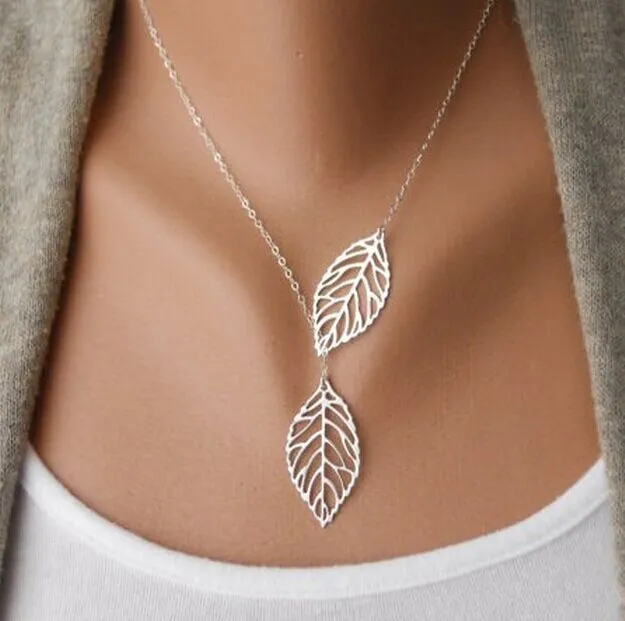 Women Vintage Big Leaf Pendant Necklace